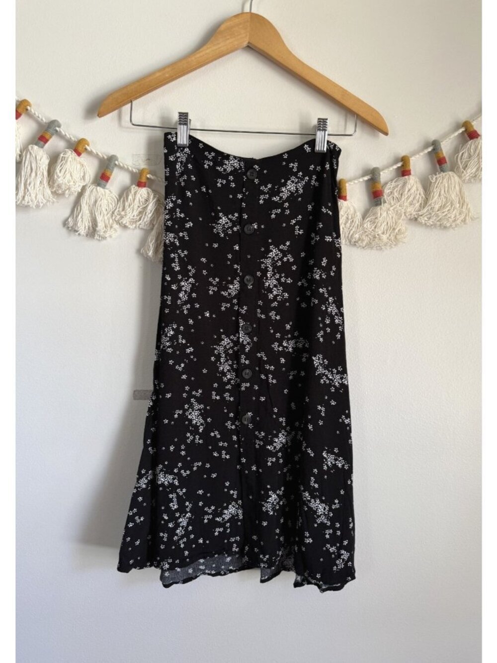 Bardot Revolve Button Front Floral Crinkle Aline Midi Skirt Black Feminine XXS